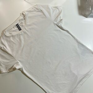 H&M | Tight Fit Tshirt | Size: M